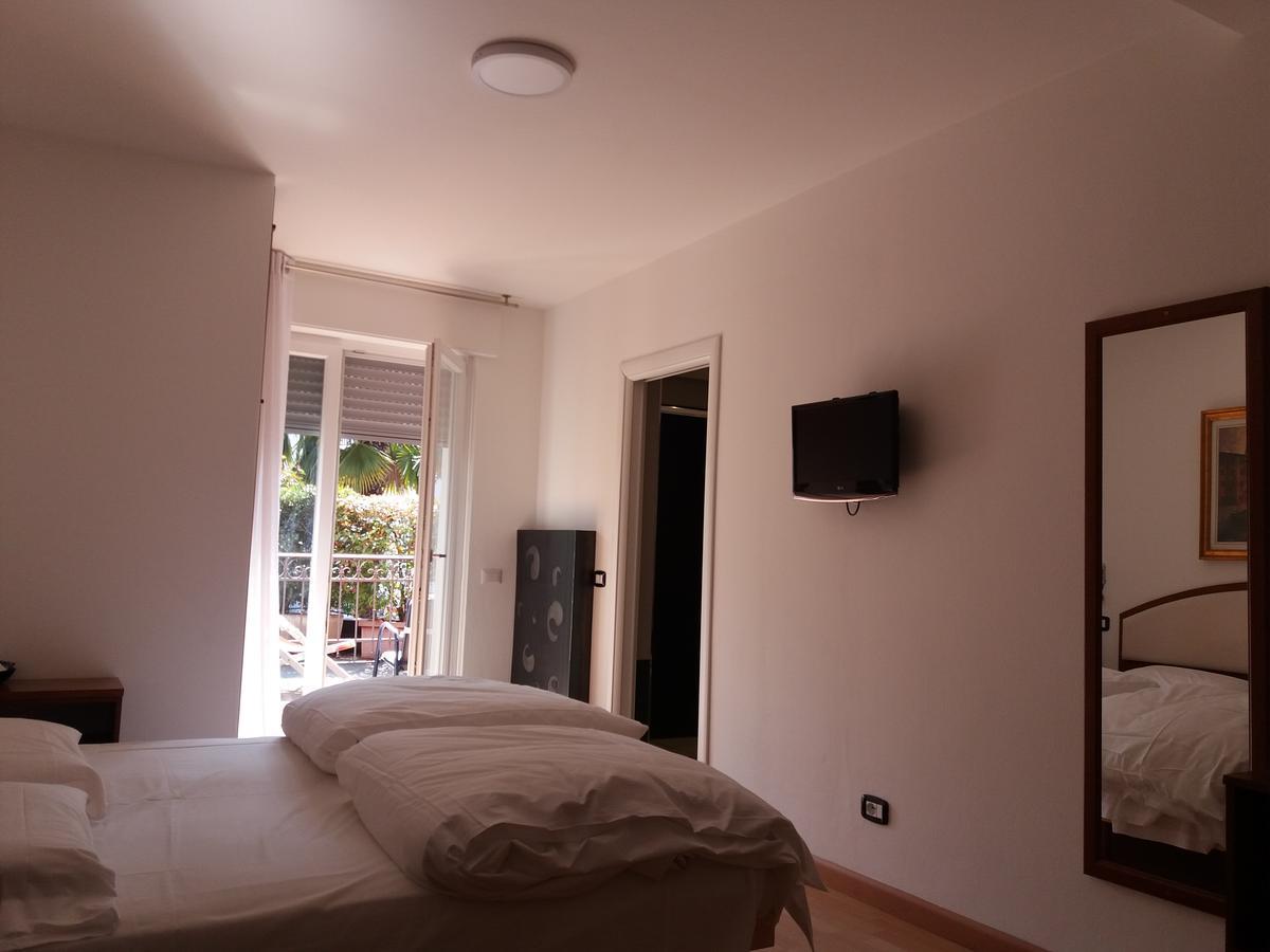 Hotel Sole Holiday Arco Exterior foto
